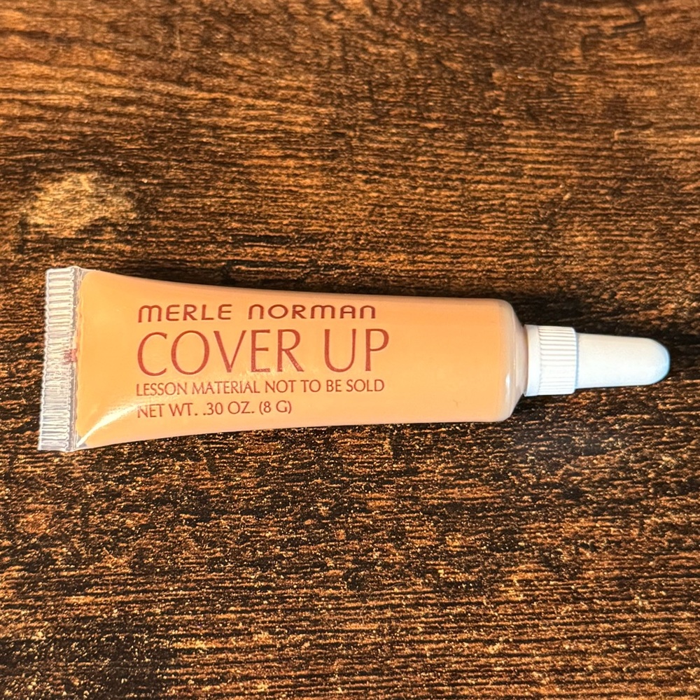 Merle Norman Cover Up - Medium Deep - Full Size